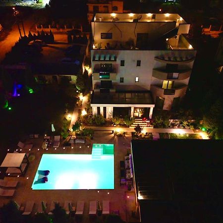 Mamaia Moments Villa, Mamaia Nord Năvodari Buitenkant foto