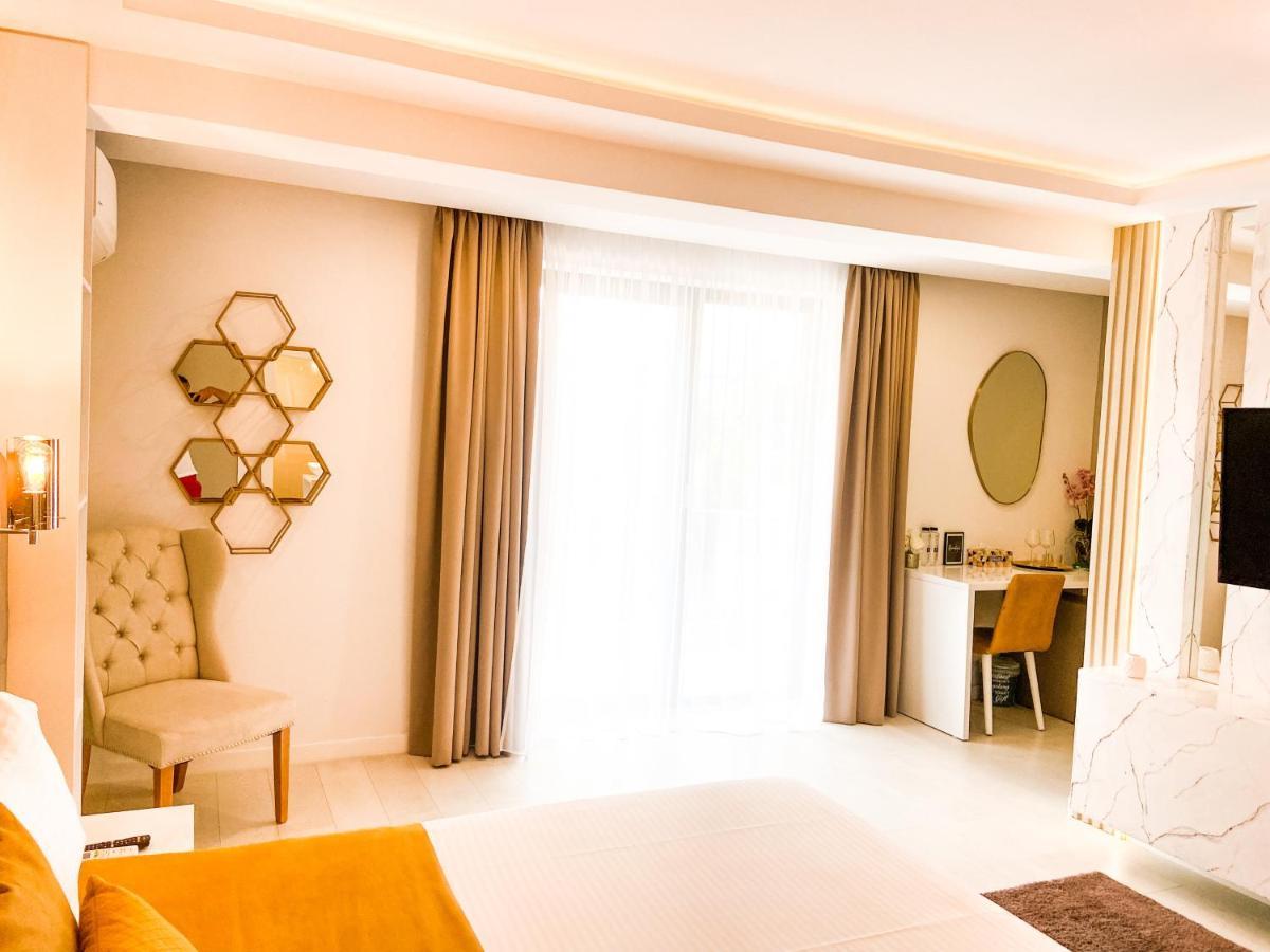 Mamaia Moments Villa, Mamaia Nord Năvodari Buitenkant foto