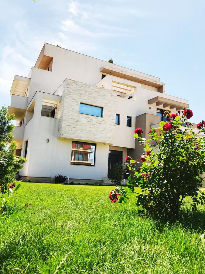 Mamaia Moments Villa, Mamaia Nord Năvodari Buitenkant foto
