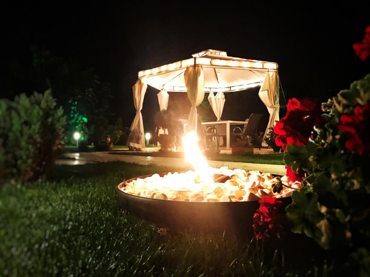 Mamaia Moments Villa, Mamaia Nord Năvodari Buitenkant foto