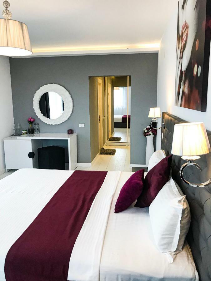 Mamaia Moments Villa, Mamaia Nord Năvodari Buitenkant foto